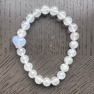 Blue moonstone with agate heart bracelet 8mm SIZE 6.5-7’